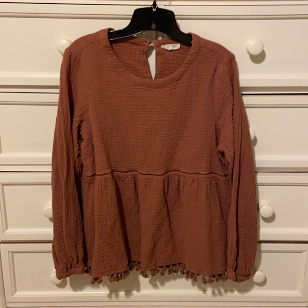 Oversized Peplum L/S with Tassels